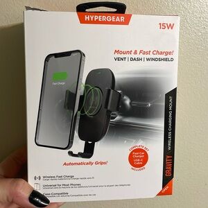 Wireless charging mount